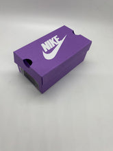Load image into Gallery viewer, Mini Shoe Box Party Favor